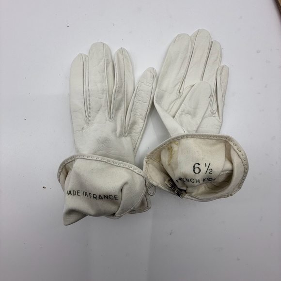 Unused ,Vintage, Roger Fare for Saks Fifth Avenue Cream Kidskin Gloves , France - Picture 8 of 12